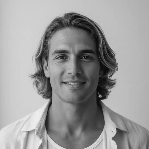 Oliver Vance